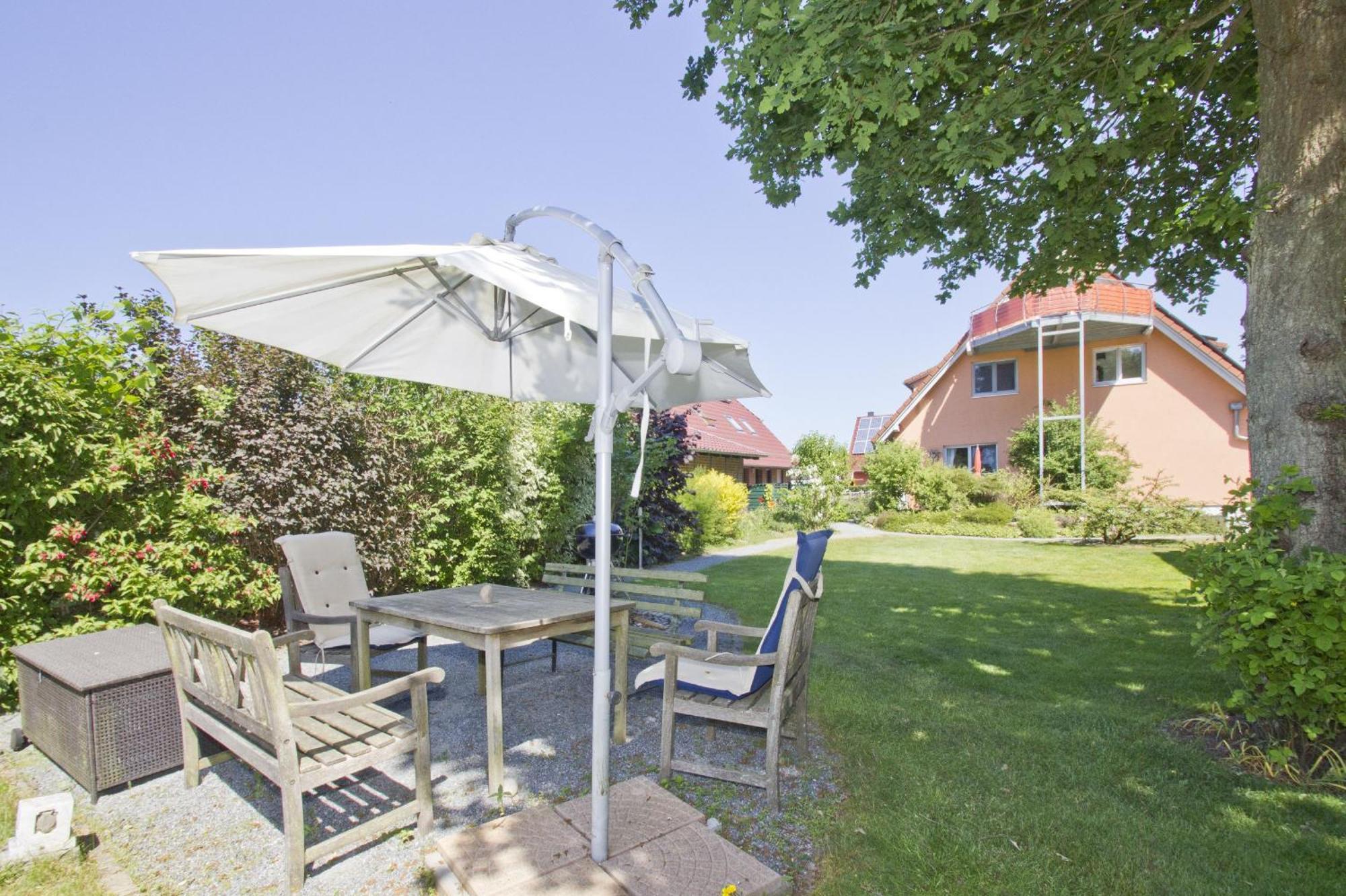 Fewo Am Wald Fewo 03 - Balkon, Gartennutzung, Sauna Glowe Kültér fotó